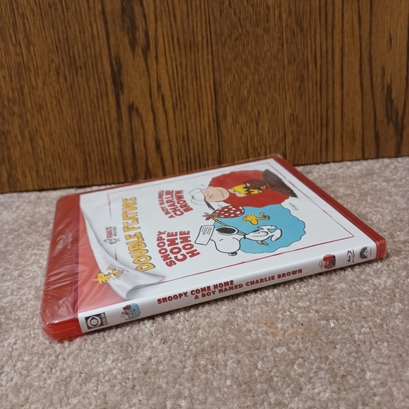 *SEALED* Snoopy/Charlie Brown Double Feature Bluray - Picture 3 of 3